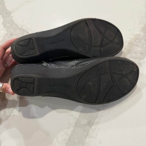 Naturalizer Shane Leather SlipOn Loafer Block Heel Womens 11M Dark Brown Stretch - Picture 9 of 10